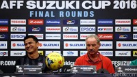 Di level timnas, Alfred Riedl juga pernah melatih Austria, Liechtenstein, Palestina, Laos, dan beberapa klub seperti El Zamalek, Hai Phong, hingga PSM Makassar. Rachman Haryanto/detikcom.