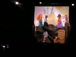 Wayang Sampah, Atraksi Keren Dari Limbah Bekas di Yogyakarta