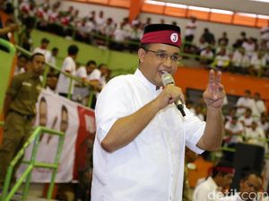 Tingkatkan Kesehatan Warga, Anies Janjikan Tenaga Medis Keliling