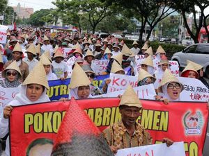 Aksi Dukung Pabrik Semen Rembang