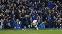 Hasil ini membuat Everton naik ke posisi ketujuh dengan 23 poin sekaligus menyudahi rangkaian lima laga tanpa kemenangan. Reuters/Carl Recine.