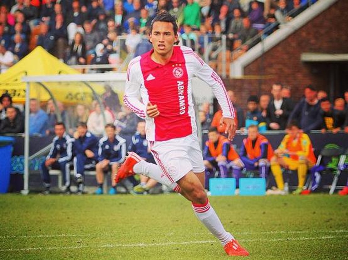 Foto: instagram @ezrawalian