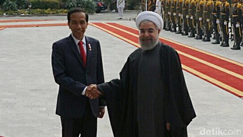 Tinggalkan Iran, Jokowi Sempatkan Sambangi Aceh Sebelum ke Jakarta