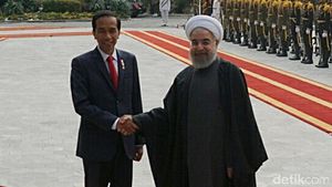 Ke Iran, Jokowi Disambut Presiden Hassan Rouhani