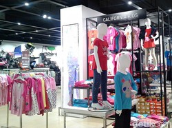 Berbagi Keceriaan Natal dengan Tawaran Pakaian Anak dari Transmart Carrefour