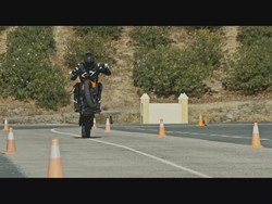 Mengintip Aksi Prototipe KTM 790 Duke