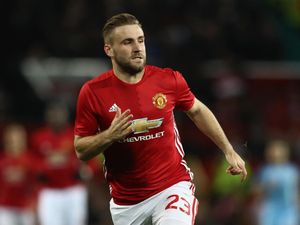 Mourinho: Meningkatlah, Luke Shaw!