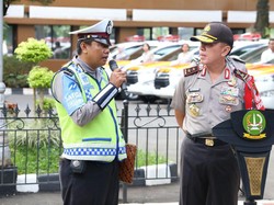 Memaki dan Cakar Aiptu Sutisna, Dora Dikenakan Pasal Berlapis