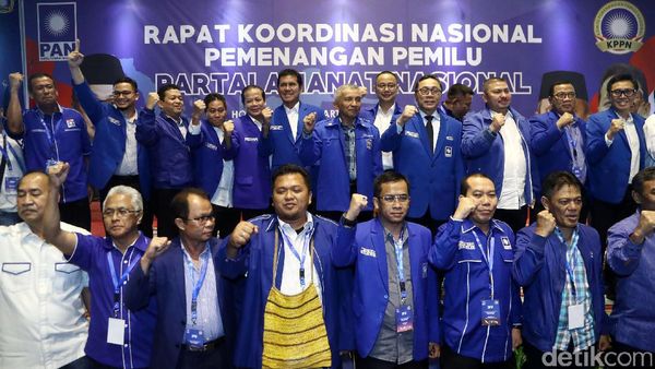Zulkifli Hasan Buka Rakornas Pemenangan Pemilu PAN