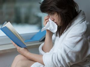 Duh, Dokter Tak Sarankan Kotoran Mata Langsung Diambil Pakai Tangan