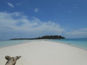 Ada 13.300 Pulau di RI Tak Jelas Statusnya