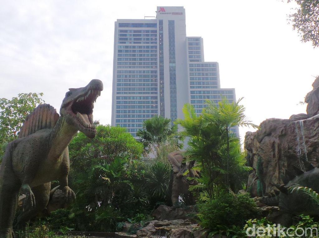 Apakah Jurrasic Park Bisa Jadi Kenyataan dan Dinosaurus Hidup Kembali?
