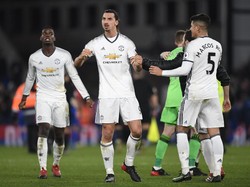 Mourinho Tegaskan Krusialnya Peran Zlatan Buat MU