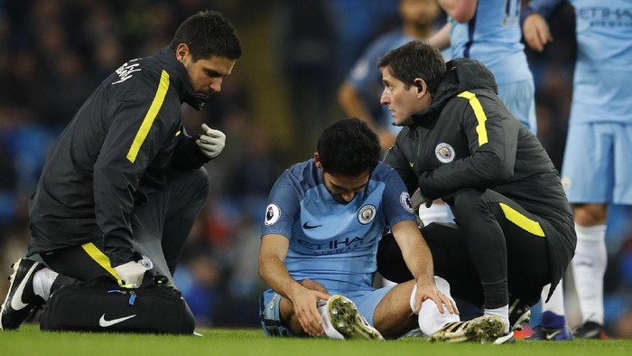 Cedera Lutut, Guendogan Akan Absen Lama