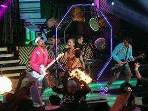 Rocket Rockers Tampil Memukau di Panggung Transmedia 15 You