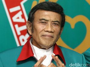 Rhoma Irama Nyanyi Lagu Stop Saat Bertemu Fadli Zon