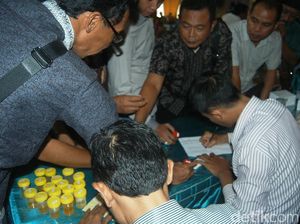 132 Kades di Situbondo Mendadak Jalani Tes Urine