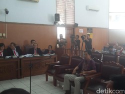 Praperadilan Buni Yani, Munarman Ditanya Kaitan Caption Video Ahok dan Demo