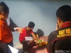 Polisi Gelar Reka Ulang Kasus Ayah yang Ajak Anaknya Bunuh Diri di Semarang