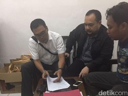 Polisi Sita Sejumlah Dokumen di Ruang Kerja Rachmawati di UBK