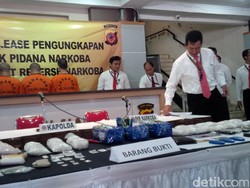 Polda Jabar Tangkap Sindikat Pengedar Sabu dari Dalam Lapas Senilai Rp 9 M