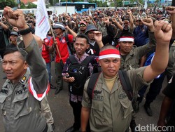 Pengakuan Pegawai Honorer: Tiap Tahun Dapat THR