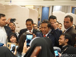 Bertemu Pemuda ASEAN, Jokowi: Bijaklah Gunakan Media Sosial