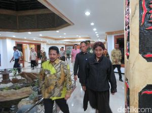 Ke Ambon, Menteri Susi Akan Beri Kuliah Umum Hingga Buka Lomba Aquathlon Ke Ambon, Menteri Susi Akan Beri Kuliah Umum Hingga Buka Lomba Aquathlon