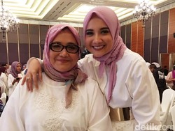 Cara Selebriti Indonesia Merayakan Hari Ibu