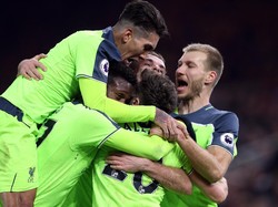 Lallana Dua Gol, Liverpool Hantam Middlesbrough 3-0