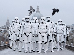 J.J. Abrams: Bagi Para Penggemar, Star Wars Adalah Agama