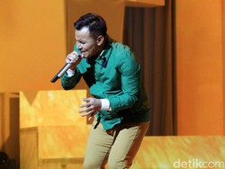 Lirik Lagu Judika Tak Mungkin Bersama yang Buat BCL Menangis