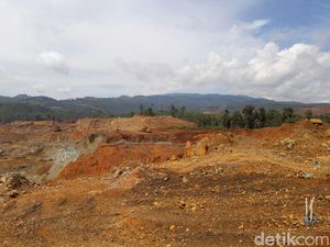 Cap B3 Slag Nikel Dihilangkan, Darmin: Bisa Diolah Jadi Blok Beton Cap B3 Slag Nikel Dihilangkan, Darmin: Bisa Diolah Jadi Blok Beton
