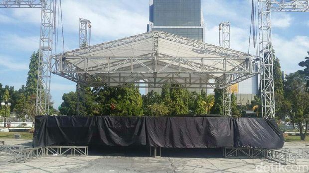 Gubernur Riau Akan Gelar Nobar Final Leg Kedua AFF Suzuki Cup 2016