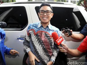 Kumpul dengan Pendukung 02, Eko Patrio Siap-siap Jelang Kampanye Akbar Esok