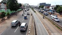 Jalan Matraman Raya Bersih dari PKL