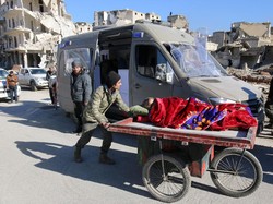 Evakuasi Dimulai, 50 Ribu Orang Masih Terperangkap di Aleppo