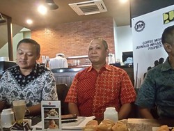 Tol Jakarta-Cikampek Bertingkat di 2019, Kiri-Kanan Ada LRT dan Kereta Cepat