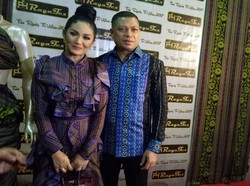 Krisdayanti dan Suami Rupanya Rajin Perawatan Bareng