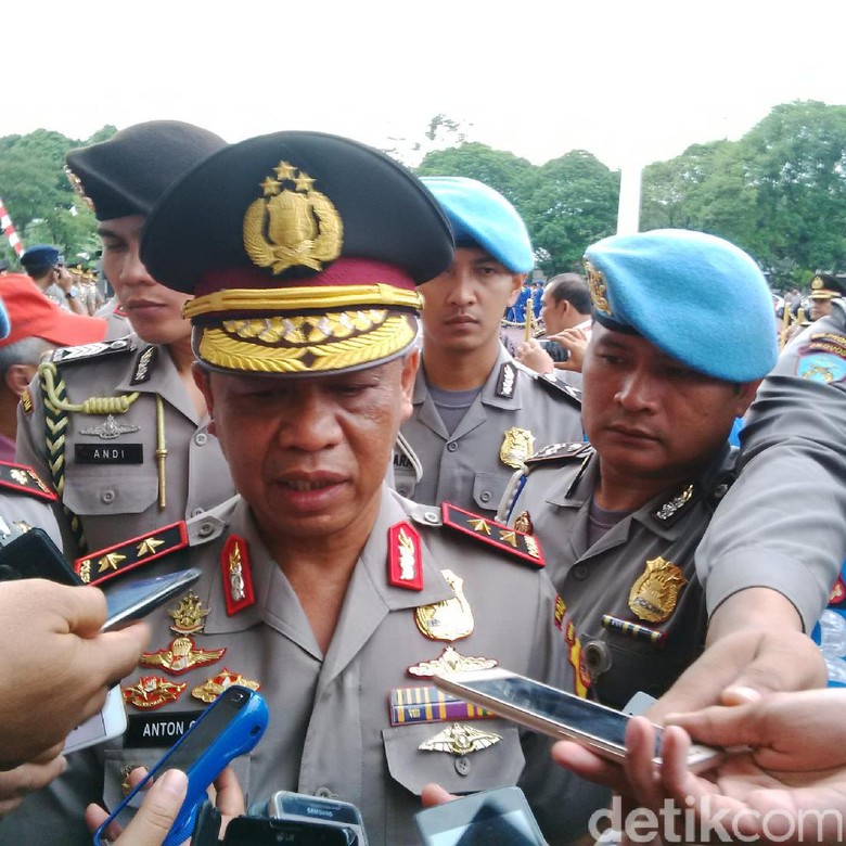 KAPOLDA JABAR....!!!!!! HABIB RIZIEK MAU LARI KEMANA SEPERTI PABRIK BAJA SAJA, DIKIT -DIDKIT NGLES KALAU MEMANG TAKUT JANGAN MAIN KABUR LAH,TOH JUGA NANTI BAKAL KETANGKEP....!!!!