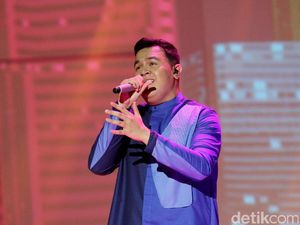 Bangga pada Joey Alexander, Tulus Terpacu Selalu Berkarya Lebih Baik Bangga pada Joey Alexander, Tulus Terpacu Selalu Berkarya Lebih Baik