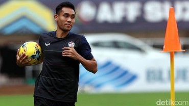 Kemungkinan Teerasil Dangda Menjadi Mitos dan Simbol Kesialan Thailand Kemungkinan Teerasil Dangda Menjadi Mitos dan Simbol Kesialan Thailand