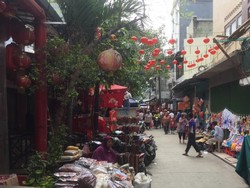 Wisata ke Pecinan Jakarta, Dari Gang Gloria Sampai Petak 9