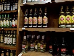 Kuba Ingin Bayar Utang ke Ceko dengan Minuman Keras Rum