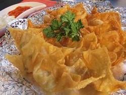3 Resep Pangsit Goreng yang Gurih Padat Isinya Untuk Lauk atau Camilan
