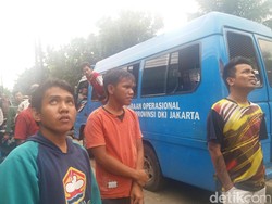 Sudah Dipertemukan dengan Temannya, Agustinus Tetap Tidak Mau Turun