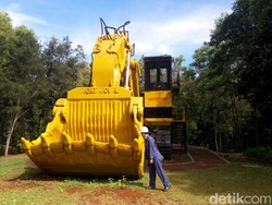 Area Bekas Tambang Nikel Ini Disulap Jadi Taman, Ada Rusa Hingga Truk Raksasa