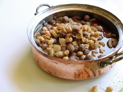 Soup for Syria, Buku Masak Khusus untuk Galang Dana bagi Pengungsi Suriah