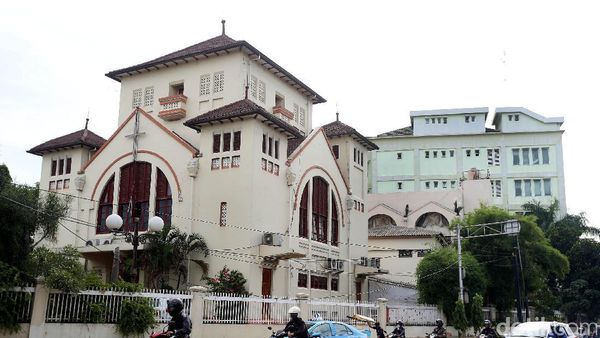 Jejak Sejarah Bangunan Tua di Jatinegara