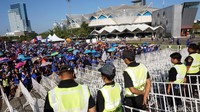 Ribuan suporter dari Thailand sudah memadati arena Stadion Rajamangala Bangkok, Thailand, Sabtu (17/12/2016) sore.